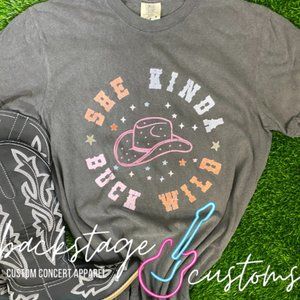 🔴CLOSE OUT: Kinda Buck Wild Wallen Tee